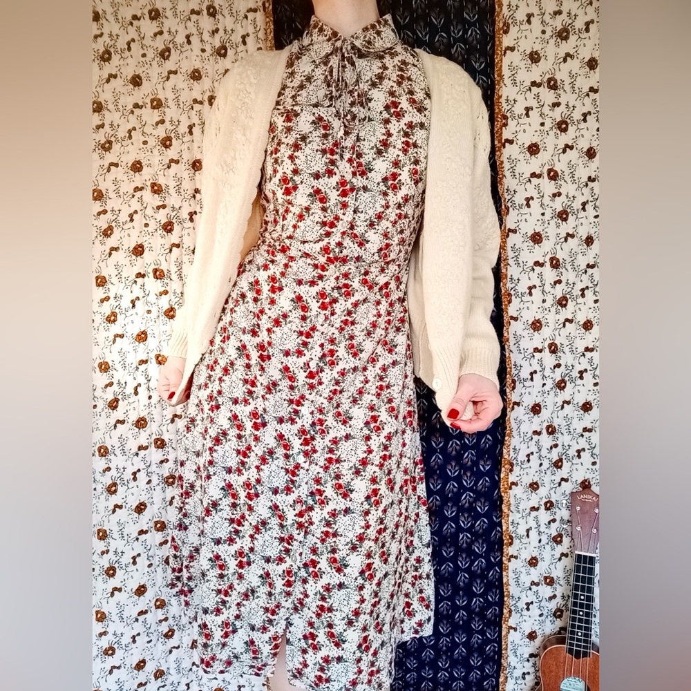 Roolee ❉ Chiffon Tie Collar Floral Dawson Shirt Dress XXS in Cream Rose